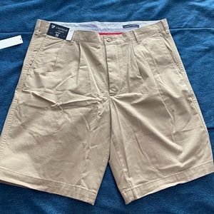Cremieux cargo shorts